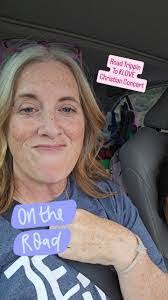 Carrie Ayers's Instagram, Twitter & Facebook