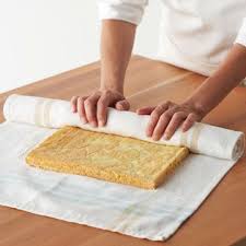 5 Steps To Make The Most Impressive Cake Roll Ever Cake Roll Recipes Cake Roll Pumpkin Roll Cake