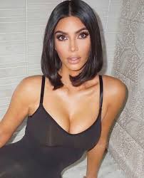 From her long black hair to her toned body, everything looks almost perfect. The Biggest Hairstyles Of 2020 According To Kylie Jenner S Sylist
