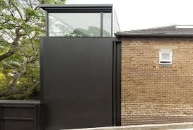 See more ideas about fence design, modern fence, front entrances. Cool Glass Extension Gives Traditional Home A Modern Edge