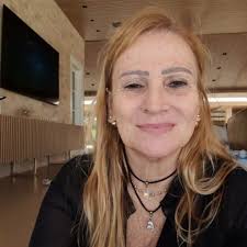 Você ou sua família precisa de oração? Ligue para 0800 707 3076 e seja  atendido por um grupo de irmãos prontos para te dar toda a assistência  espiritual necessária. Compartilhe!