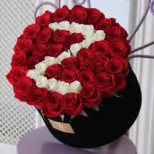 We are share stylish z letter dp and z stylish letter images hd free download. Image May Contain Flower And Plant Rose Flower Wallpaper Flower Letters Unique Wedding Flowers
