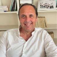 300+ profili “Pedini”