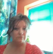 Tender Slow-Cooked Beef Curry with Garlic Naan Recipe Ingredients: For the  Beef Curry: 2 lbs beef chuck, cut into cubes 1 large onion, diced 4 garlic  cloves, minced 1 tbsp ginger, grated