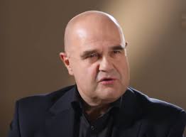 Jest absolwentem pwst we wrocławiu. Cezary Zak Zostal Bez Pracy Aktor Moze Jednak Liczyc Na Wsparcie Swoich Fanow Newsbook