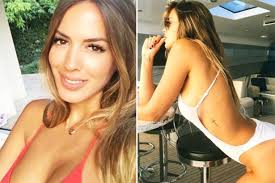 Entre para ver fotos e vídeos de amigos e descubra outras contas que você vai adorar. Meet Stunning Brunette Wag Who Canelo Put On Hold For Golovkin Fight Daily Star