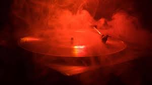 This will lift the entire tt up about half an inch so they can see into the inner workings underneath. My Turntable Smell Like It S Burning 5 Issues And Easy Fix Tips Vacationvinyl Com