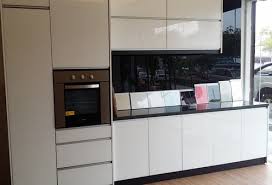 Kabinet dapur yang ditangguhkan telah lama terperinci di pedalaman. Rumah Idaman Contoh Kitchen Kabinet