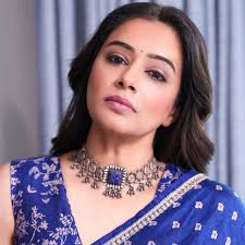 "Priya Mani raj Regal Glow in Sangeeta Boochra’s Timeless Silver Creations"