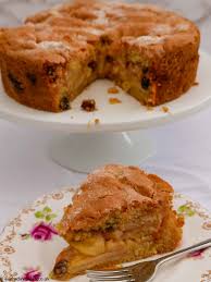 Apple Sponge Cake Everyday Cooks Recipe In 2020 Cooking Apple Recipes Apple Sponge Cake Apple Cake Recipes