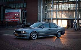 Pin By Farooq On Bmw E32 Bmw Bmw E38 Bmw Old