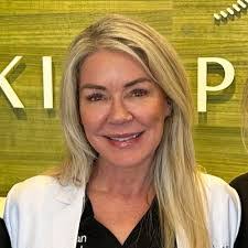 Karen Pipkin's Instagram, Twitter & Facebook