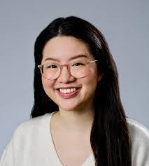 Elise Chang's Instagram, Twitter & Facebook