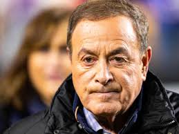 Al Michaels Got His Stadiums Confused In Awkward Moment During  Vikings-Eagles Game