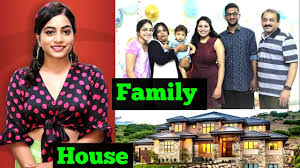 Punarnavi Bhupalam Biography By Starsunfolded Biographies In Hindi He began to call himself as pawan kalyan when he worked on his first film, akkada abbai ikkada. cyberspace and time