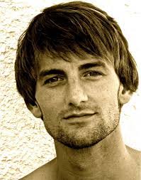 Aaron Robison's Instagram, Twitter & Facebook