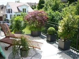 Pflanzen Sichtschutz Terrasse Kubel Wohndesign Terrassen Terrassedesign Sichtschutzterrassestein Terrassensichtschut House Design Outdoor Decor Home Decor