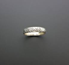 The flower w/overlapping petals are beautiful. Floral Design Sterling Silver Ring Simple Floral Pattern Etsy Silver Rings Silver Band Ring Sterling Silver Rings