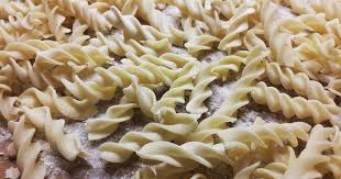 Bento Lunch Blog Rezept Perfekt Gedrehte Fusilli Mit Dem Philips Pastamaker Pastamaker Nudeln Mit Ei Teig Ohne Ei