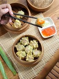 Cara membuat kulit pangsit : Resep Siomay Tanpa Ikan Lifestyle Fimela Com