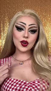 I’m the IT girl😉💋 #drag #makep #maquillaje #dragqueen