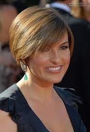 Mariska hargitay shoulder length hairstyle: Mariska Hargitay S Short And Sporty Head Hugging Hairstyle