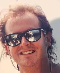 Alex Metts's Instagram, Twitter & Facebook