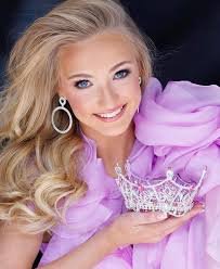 Free Pageant Stage Practice for Miss Southern Dollz