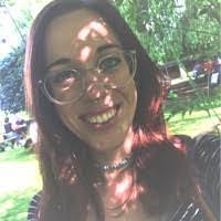 Lisa Veale's Instagram, Twitter & Facebook