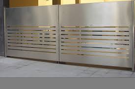 Ada berbagai desain ruang tamu yang dapat kita pilih. 8 Model Pintu Gerbang Minimalis Bikin Semua Orang Terpukau