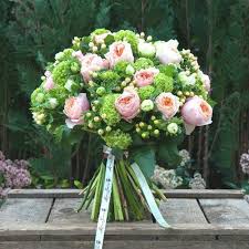 Peach David Austin Roses Guelder Peach Hypericum And White Anemones Luxury Flowers Flowers Delivered Flowers Bouquet