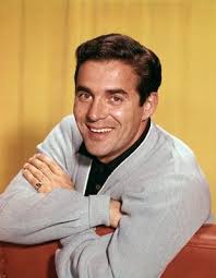 Character Actor/Singer J.PAT O'MALLEY was born 120 Years Ago TODAY! he had  a long and varied Career incl. the 1943 Film 'Lassie Come Home'. J.Pat  O'Malley guested