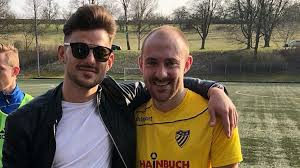 1 379 571 tykkäystä · 103 605 puhuu tästä. Leibold Bruder Immer Ein Ball Dabei