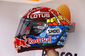 Hafizh syahrin's motogp helmet design is all about how he is the first ever malaysian rider in motogp premier class. Catalunya Special Helmet Paint Job Of Repsol Honda Motogp Rider Marc Marquez Auto S En Motoren Motor Auto S