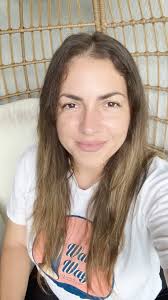 I wanted to share in case anyone else needs this right now. It's all about  mindfulness, releasing the mental load we carry, and connecting with other  women who just get it 🌸