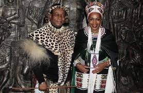 This article lists the zulu kings, including zulu chieftains and kings from their earliest known history up to the present time. Hahtmswlulmcpm