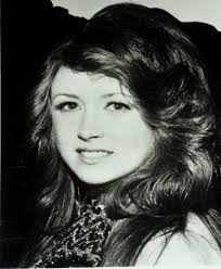 Cowansville-The record, May 21, 1980, MEAMIS WEMIEH Members of the  Cowansville swim team have put in excellent appearances apeocsine in meets  both inside and outside the province. Cowansville Swim news