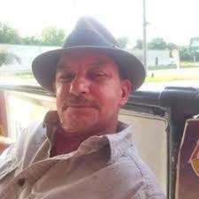 Andrew Elam's Instagram, Twitter & Facebook