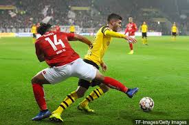 Watch as they talk tiktok, country music, tattoos and more. Raphael Honigstein Says Reported Liverpool Target Christian Pulisic Likely To Join Chelsea