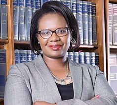 Mamani ogolo Homabay Kuma bor, jothurwa. Homabay electorates are people who  uphold the constitution and follows it to the latter. The majority have  unanimously declared that Gladys Wanga is constitutionally in office,