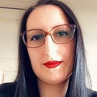 Iris Moreland's Instagram, Twitter & Facebook