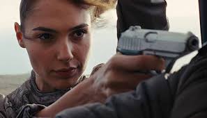 Sara Jean Underwood and Other Leias