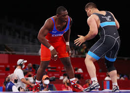 Which country has most olympic (gold, silver. Uvy U69ar5wg0m
