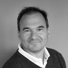 Less plastic waste: Telekom reduces SIM card size