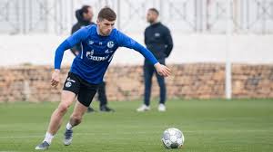 Кенни джонджо (jonjoe kenny) футбол защитник англия 15.03.1997. Jonjoe Kenny Opens Up On Everton Future As Schalke Loan Draws To An End