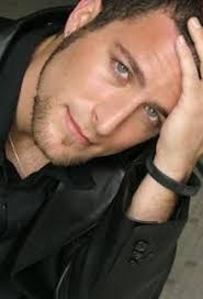 Who is Nick Drago dating? Nick Drago girlfriend, wife