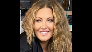 Cheryl Hickey moves beyond ET Canada