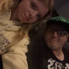 How to modify a DR10 roller with a Cadillac body to fix width issues?