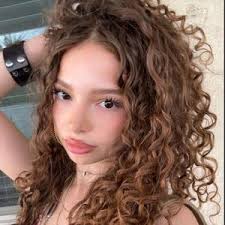 sunday🫶❤️ (@sunday_20251)