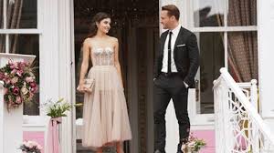 Hande erçel, kerem bürsin, neslihan yeldan, bige önal kanal ve yayın saati: Episode 13 Sen Cal Kapimi You Knock On My Doors Tv Series Synopsis Website